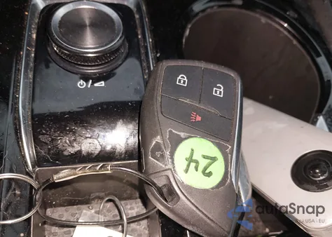 2024 Buick Envision Preferred Awd z USA, uszkodzony, nr VIN LRBFZME44RD073878